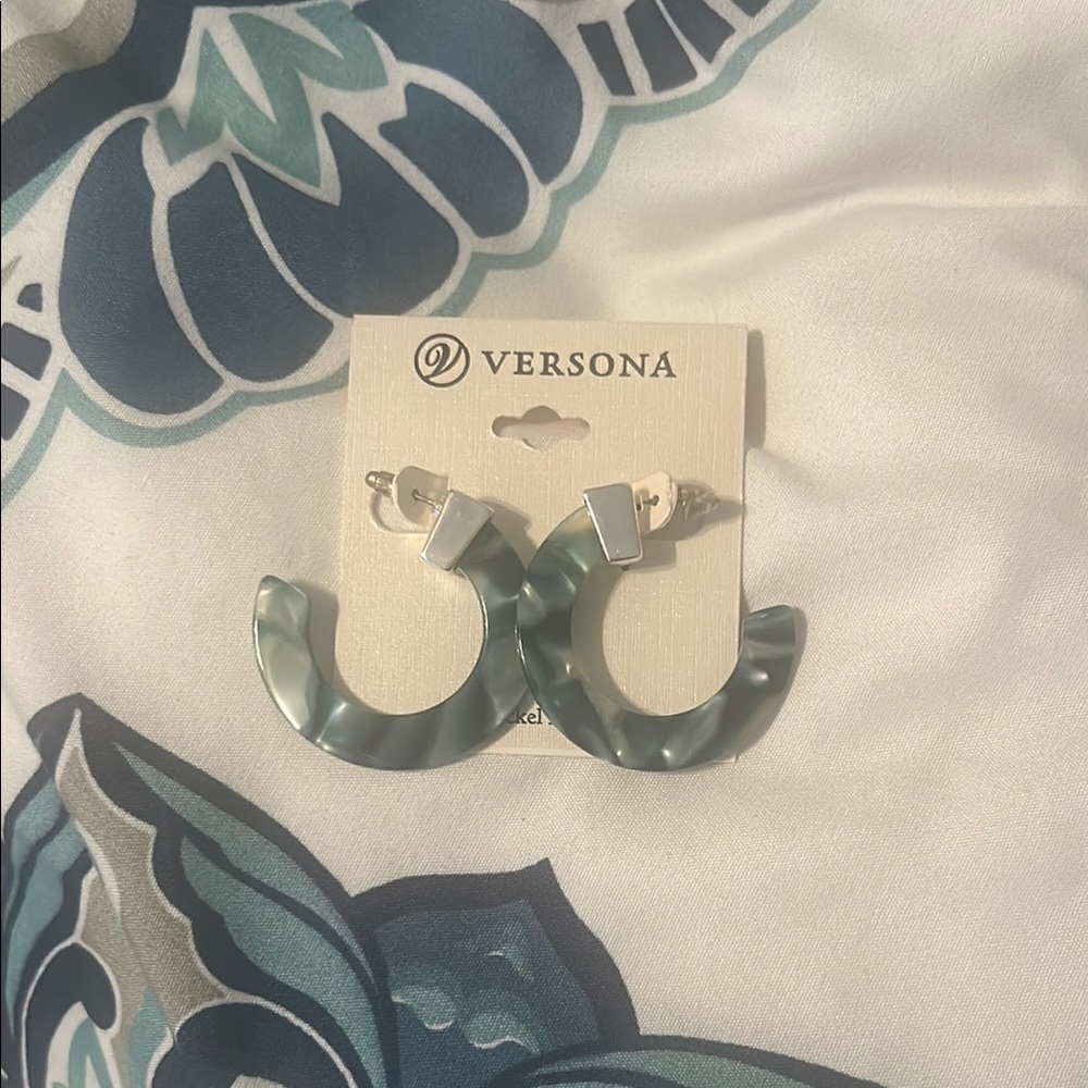 Versona Green Hoop Earrings (NEVER WORN)